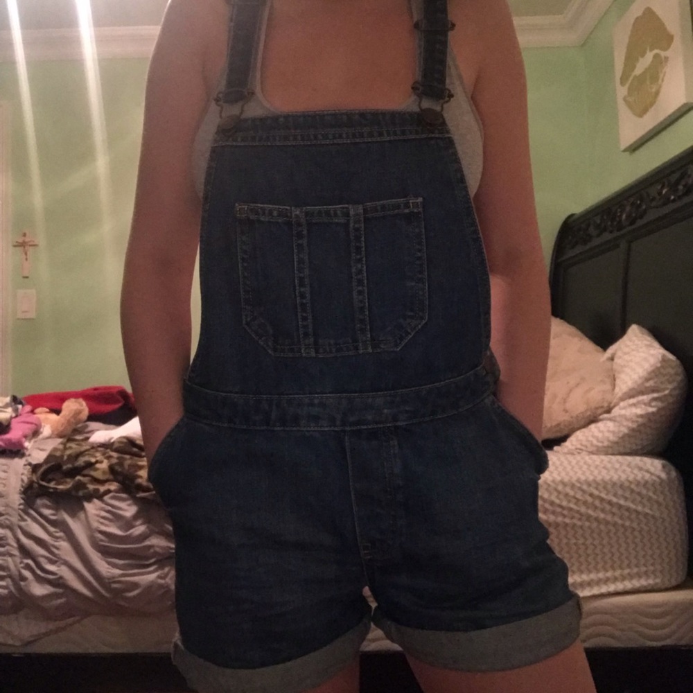 Hardly worn topshop overall shorts